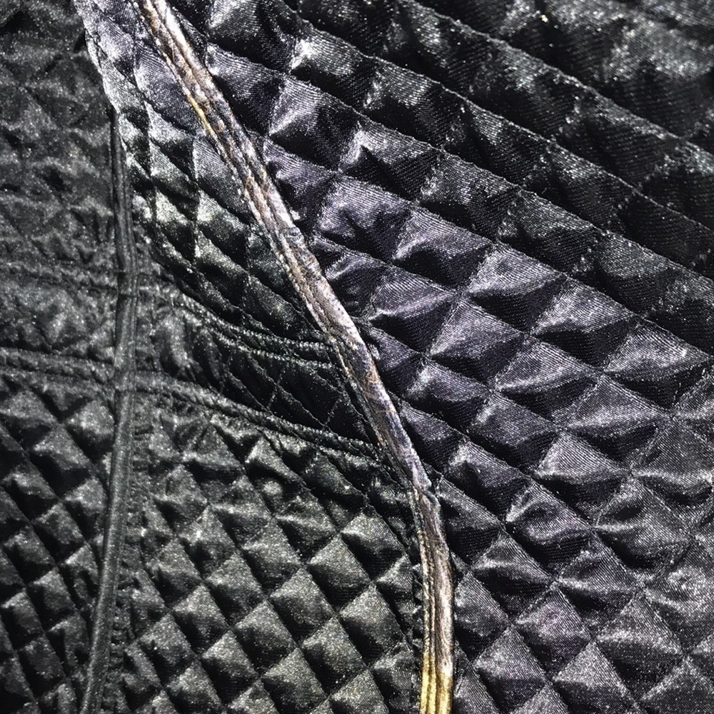 Gorgeous Chico’s Quilted Vest Size 1​​​ - Picture 6 of 7